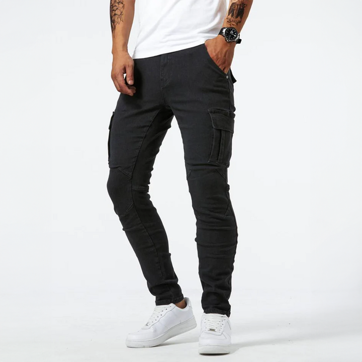 Jean cargo homme extensible, idéal pour tenue quotidienne confortable, mode masculine urbaine et décontractée.