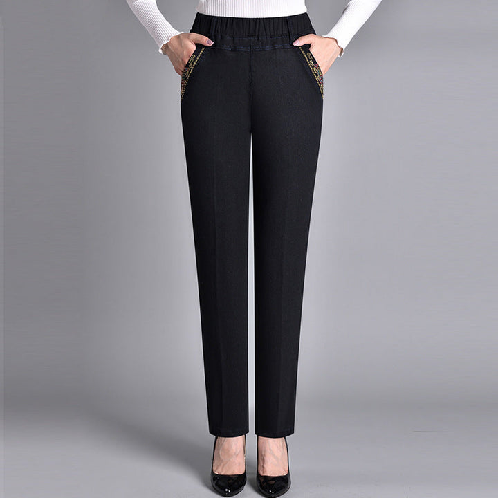 Pantalon jean femme droit, taille élastique, couleur bleu. Chic décontracté et très confortable au quotidien.
