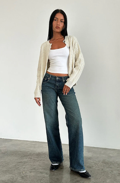 Jean femme stretch confortable, taille basse tendance, parfait pour la mode décontractée du style Y2K.