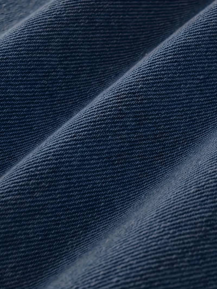 Denim stretch homme, jean slim-fit, confort sans compromis sur le style.