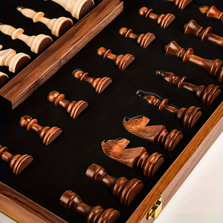 Superbe jeu d'échecs classique en bois, un cadeau élégant pour les amateurs de stratégie et de jeux de société.