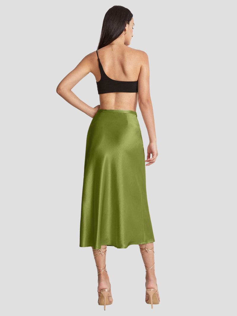 Jupe fluide midi taille haute pour femme, style chic et élégant. Idéale pour tenue de bureau ou soirée.