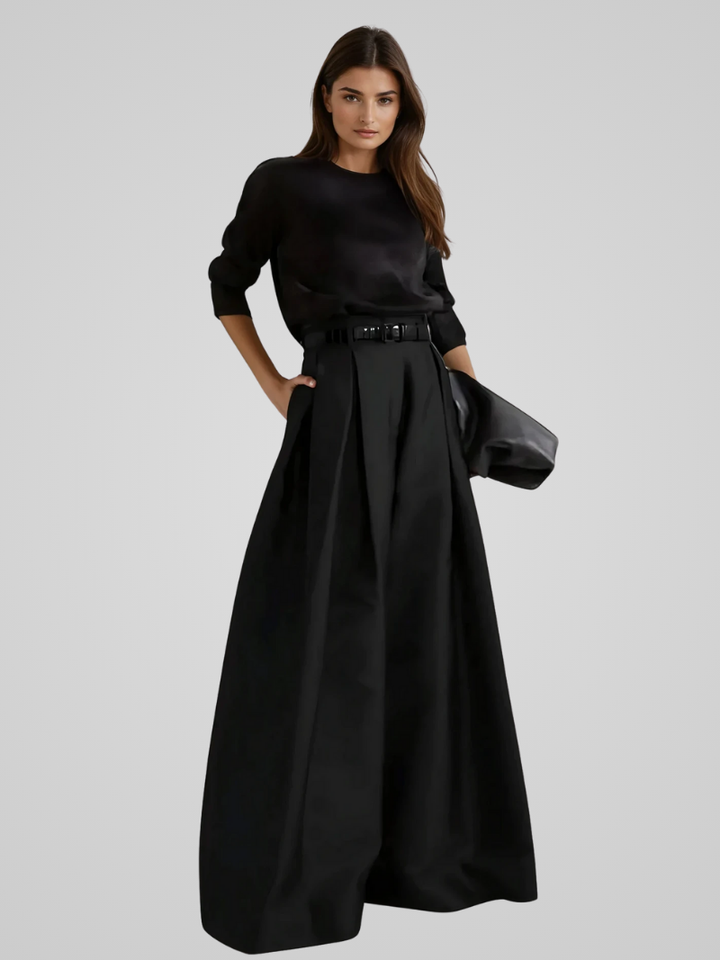 Jupe-pantalon taille haute élégante pour femme, coupe longue et large, idéale pour un look chic et confortable.