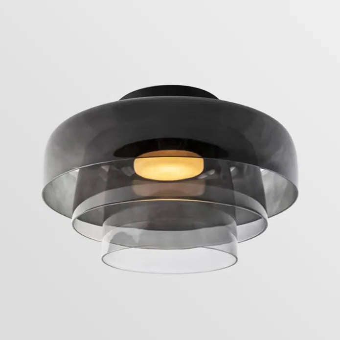 "Lampadaire de plafond en verre multicolore, style médiéval moderne, parfait pour salon élégant et chaleureux."