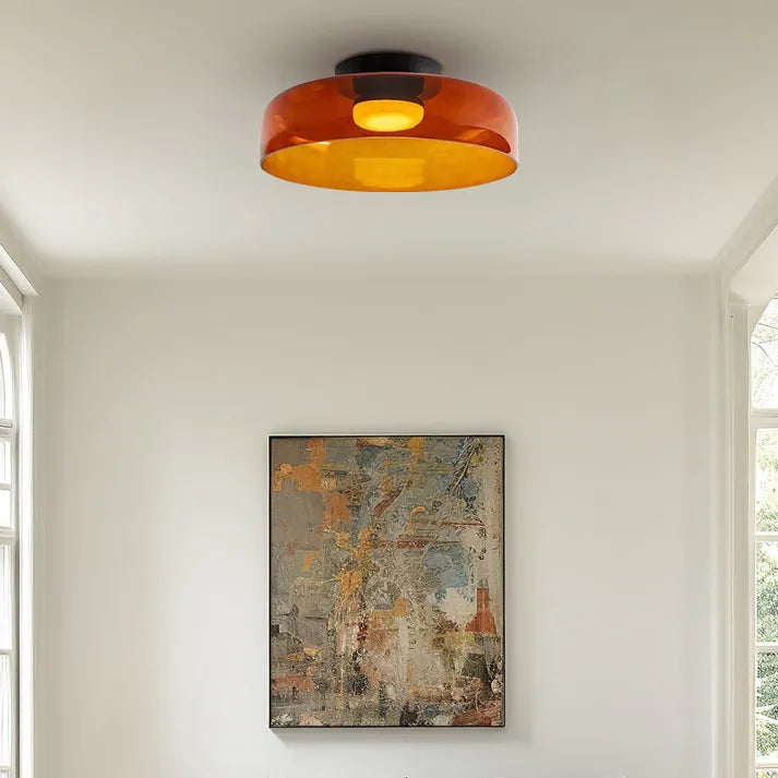 "Lampadaire de plafond en verre multicolore, style médiéval moderne, parfait pour salon élégant et chaleureux."