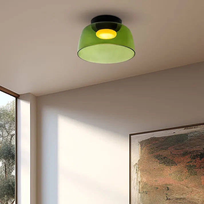 "Lampadaire de plafond en verre multicolore, style médiéval moderne, parfait pour salon élégant et chaleureux."