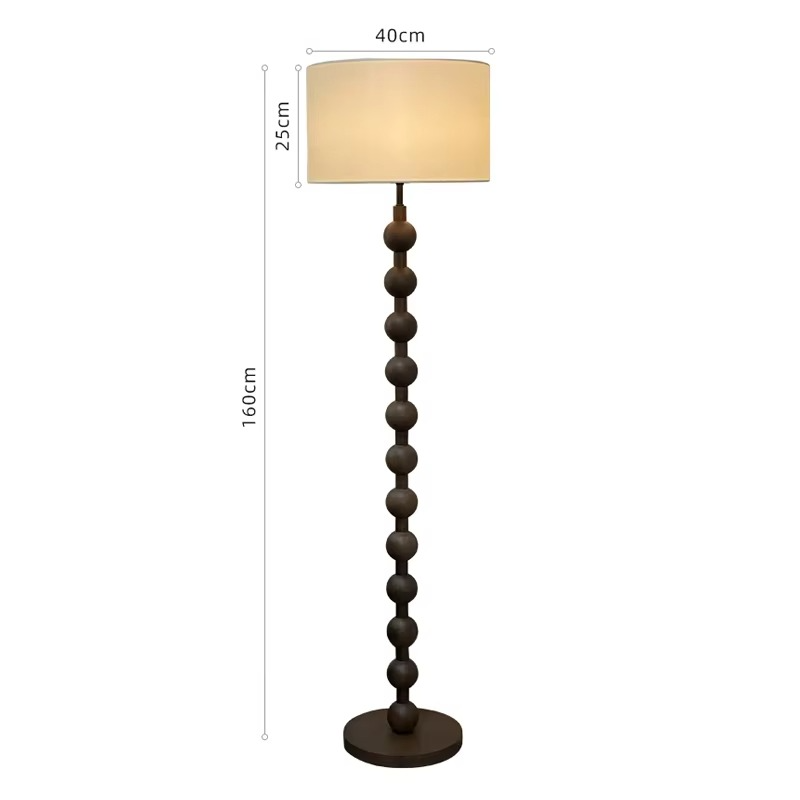 Lampadaire en bois Japandi, design épuré minimaliste, bois naturel et tissu, ambiance sereine, éclairage LED doux.