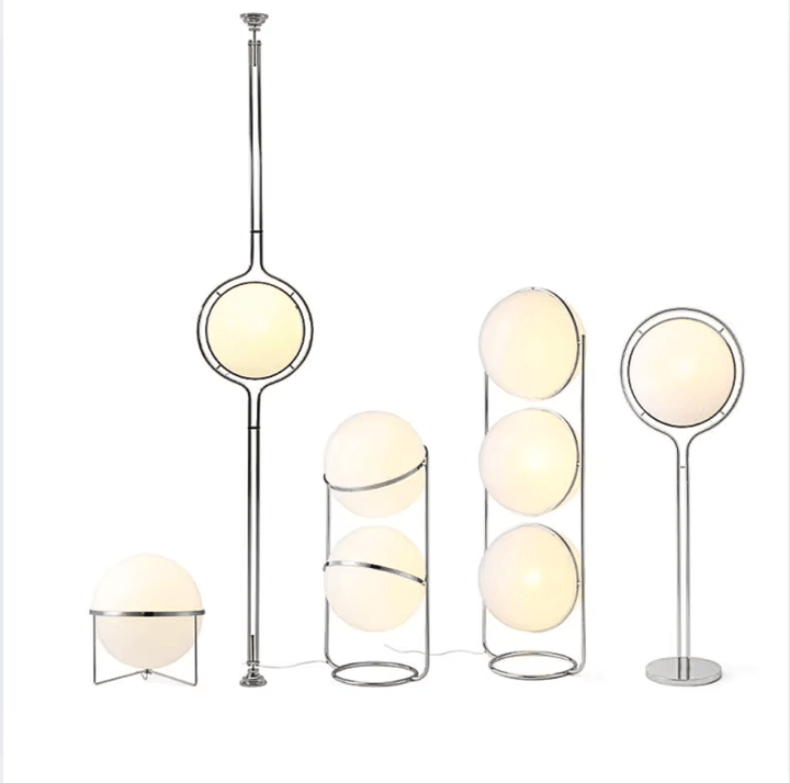 Lampadaire globe design moderne. Éclairage intérieur élégant et chaleureux.  Plusieurs tailles disponibles.