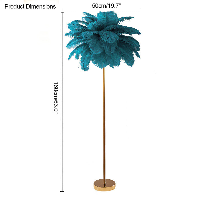 Lampadaire plumeux avec plateau intégré.  Éclairage ambiance chaleureux. Design palmier élégant et fonctionnel.