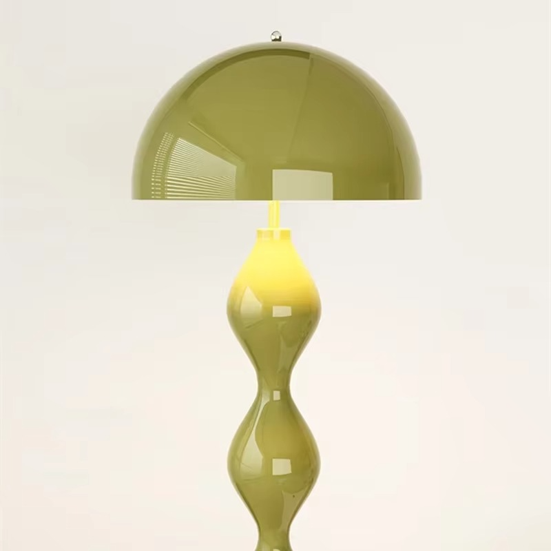 Lampadaire scandinave design minimaliste. Éclairage LED doux. Structure métallique élégante. Idéal salon, chambre.