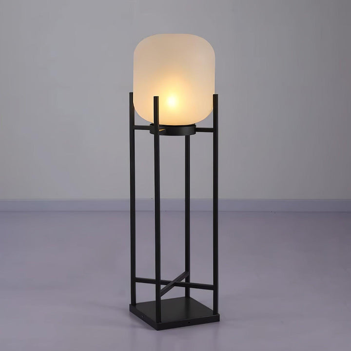 Lampadaire solaire extérieur élégant. Design moderne, acier inoxydable et verre. Éclairage LED chaleureux.