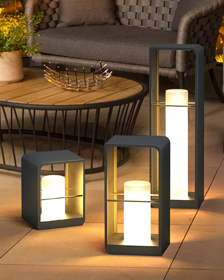 Lampadaire solaire extérieur élégant. Éclairage jardin moderne, design épuré, lumière chaude.