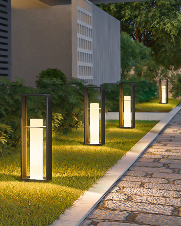 Lampadaire solaire extérieur élégant. Éclairage jardin moderne, design épuré, lumière chaude.