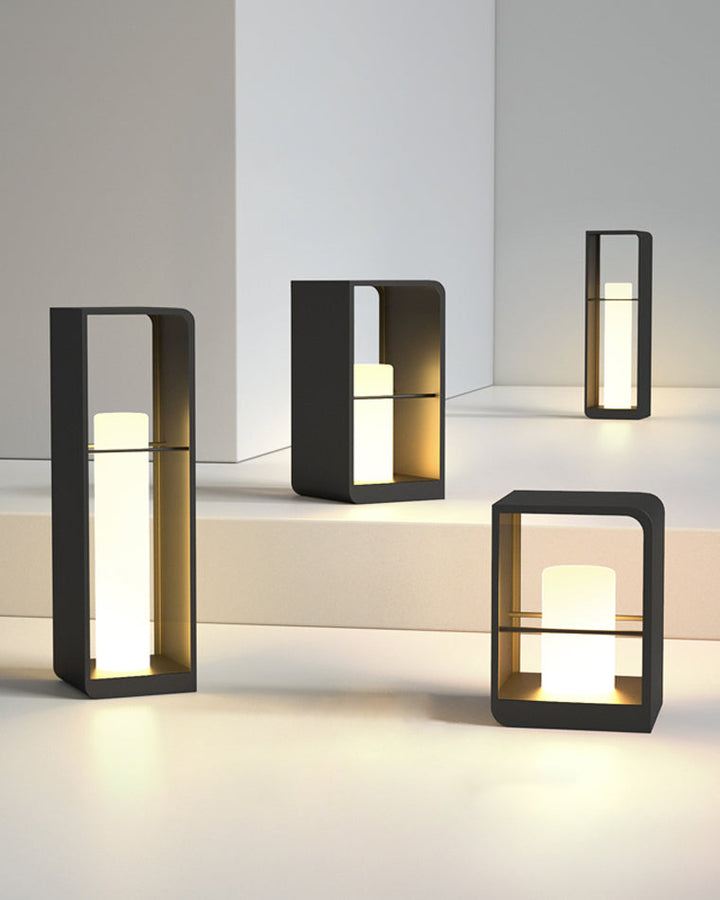 Lampadaire solaire extérieur élégant. Éclairage jardin moderne, design épuré, lumière chaude.