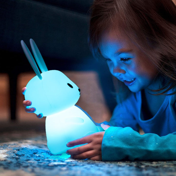 "Lampe de nuit tactile enfant en forme d'animal, LED couleurs changeantes, éclairage doux pour chambre bébé."
