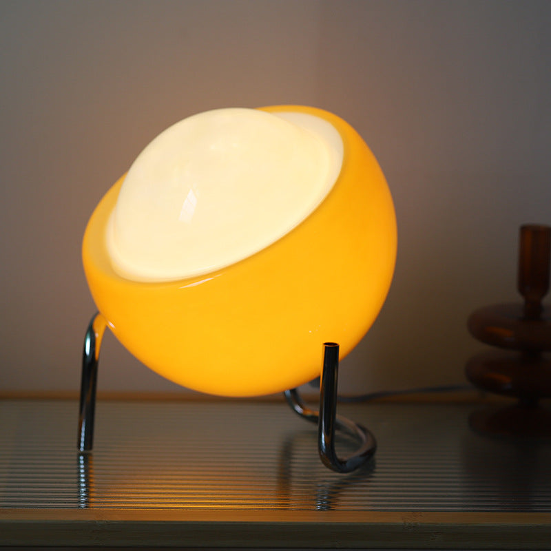 Lampe de table design rétro Bauhaus. Verre & pierre, style minimaliste, lumière douce.