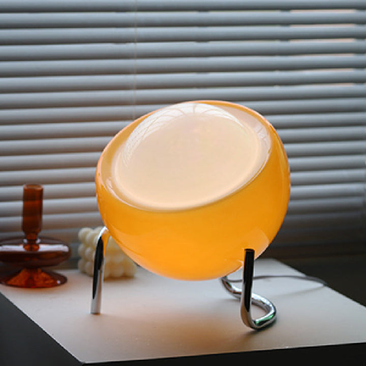 Lampe de table design rétro Bauhaus. Verre & pierre, style minimaliste, lumière douce.