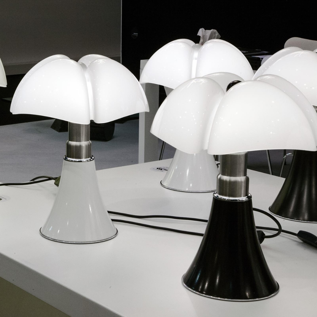 Lampe de Table Flower rétro sans fil LED, design floral en acier, lumière douce et chaleureuse, décoration intérieure élégant