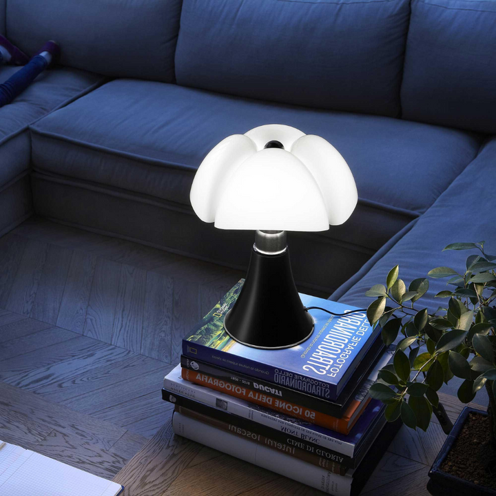 Lampe de Table Flower rétro sans fil LED, design floral en acier, lumière douce et chaleureuse, décoration intérieure élégant