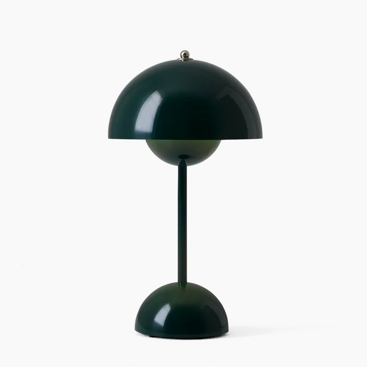 Lampe de table LED rechargeable sans fil. Design moderne et élégant, lumière dimmable.
