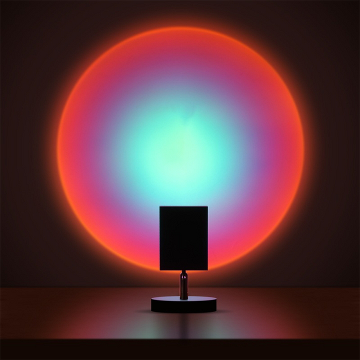 Lampe de table rétro, design coucher de soleil.  Lumière chaude et douce. Décoration élégante pour salon, chambre.