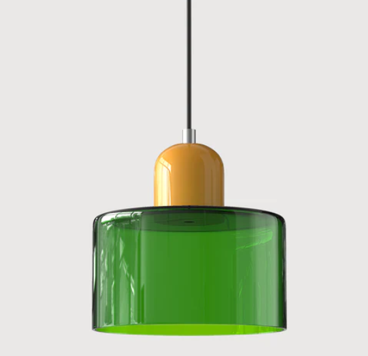 "Lampe en verre suspendue moderne, émet lumière chaude, conception en métal/verre, couleurs variées, style élégant."
