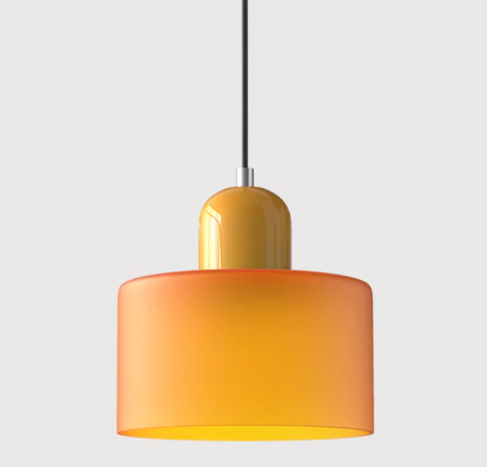"Lampe en verre suspendue moderne, émet lumière chaude, conception en métal/verre, couleurs variées, style élégant."