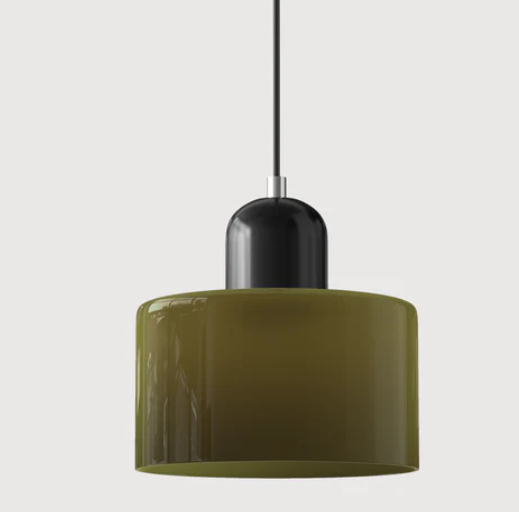 "Lampe en verre suspendue moderne, émet lumière chaude, conception en métal/verre, couleurs variées, style élégant."