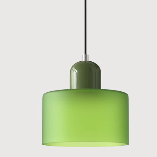 "Lampe en verre suspendue moderne, émet lumière chaude, conception en métal/verre, couleurs variées, style élégant."
