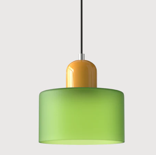 "Lampe en verre suspendue moderne, émet lumière chaude, conception en métal/verre, couleurs variées, style élégant."