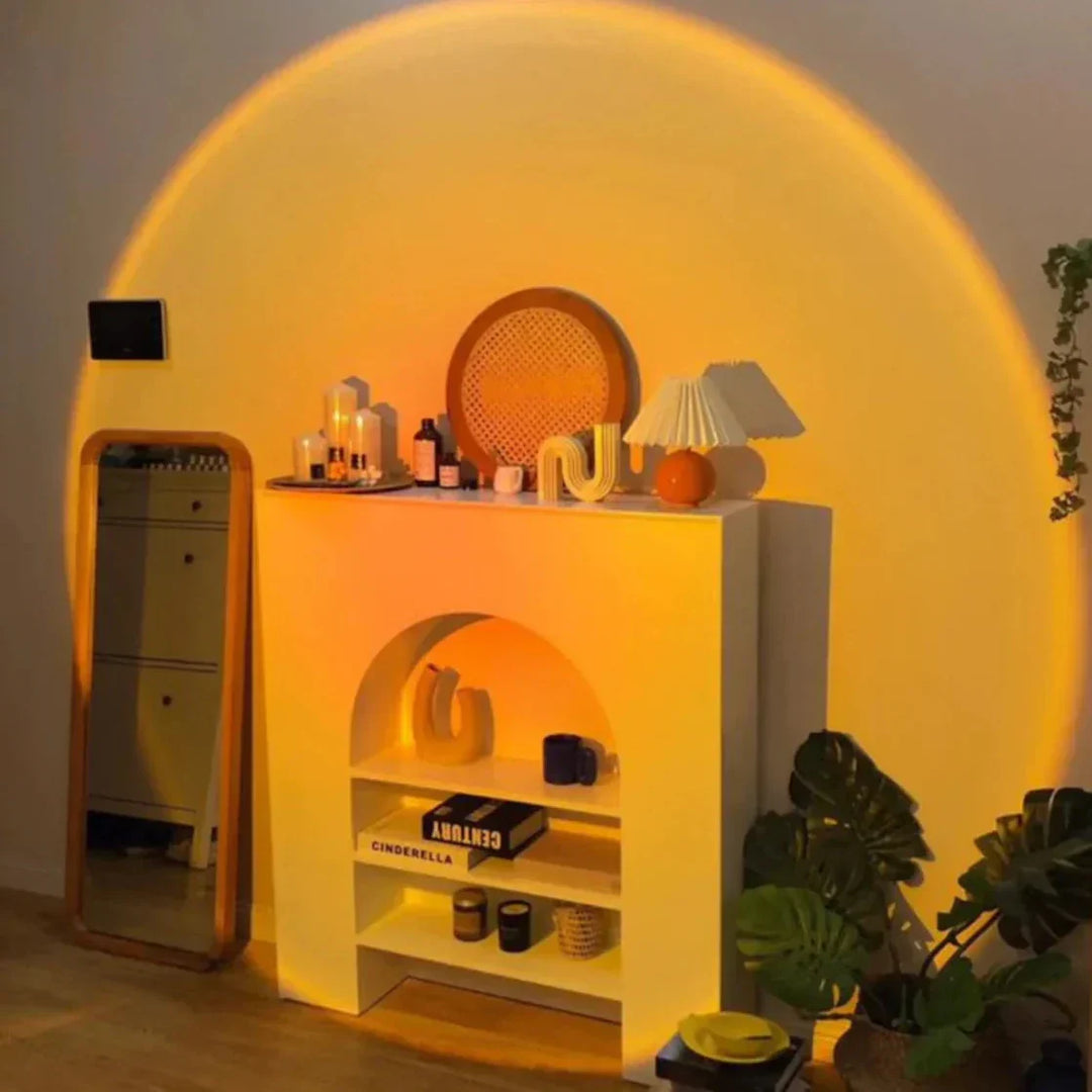 Lampe LED multicolore avec effet de coucher de soleil, ambiance relaxante, design élégant, halo lumineux chaleureux.