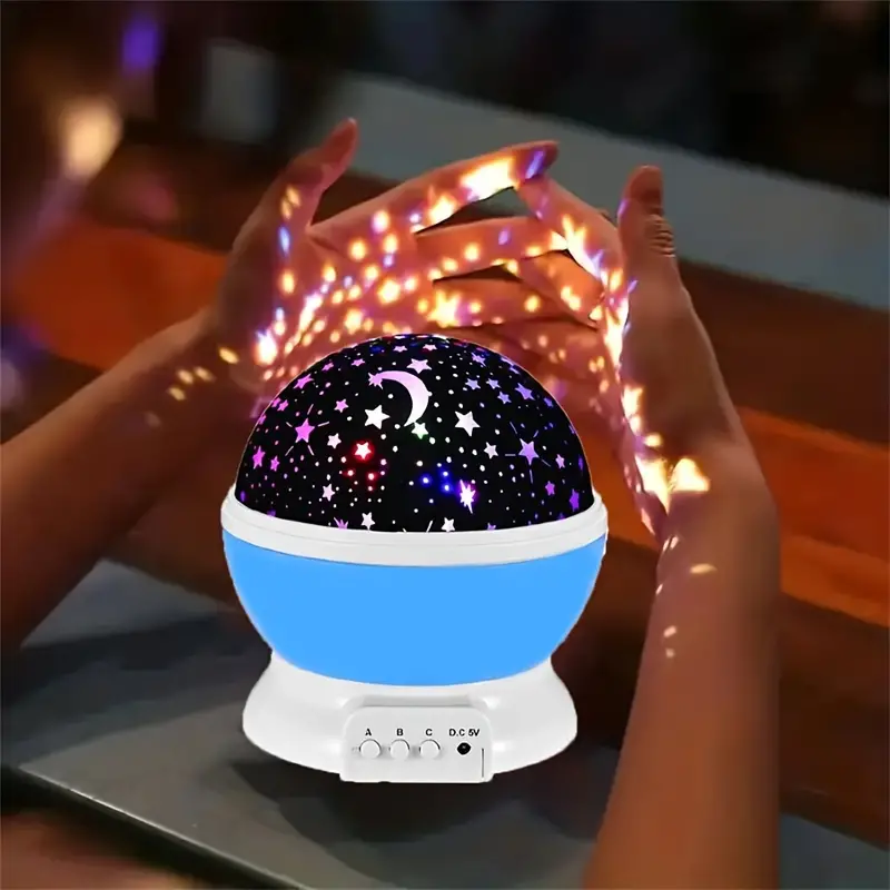 Lampe LED nuit, projecteur étoiles rotatif 360°.  Ambiance féerique garantie.