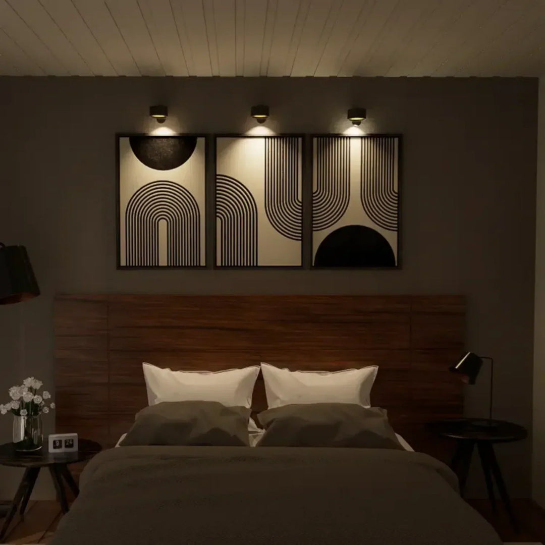 Lampe murale LED adhésive sans fil. Design élégant, éclairage doux.  Idéale salon, chambre.