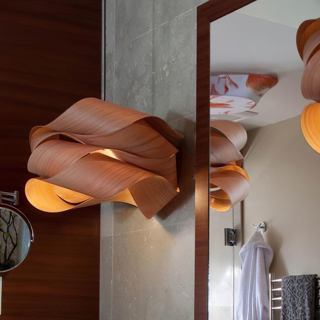 "Lampe pendante bois métal moderne, abat-jour artisanal, lumière douce, design contemporain, déco élégante."
