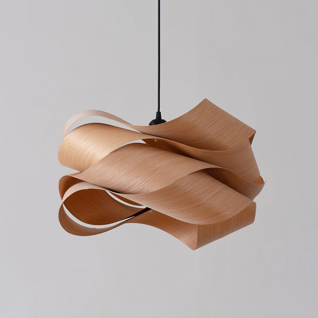 "Lampe pendante bois métal moderne, abat-jour artisanal, lumière douce, design contemporain, déco élégante."