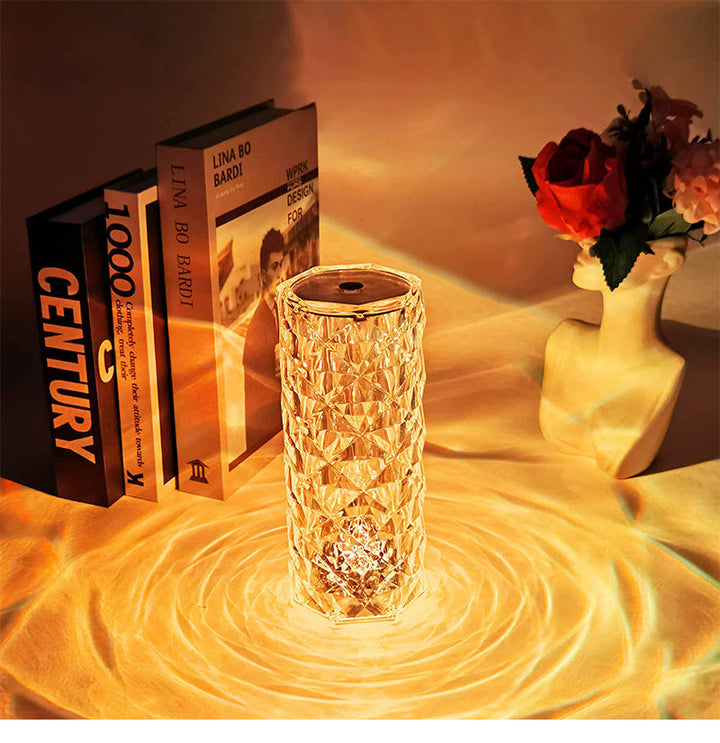Lampe projecteur rose cristal tactile. 3 ou 16 couleurs.  Eclairage doux, ambiance féerique.