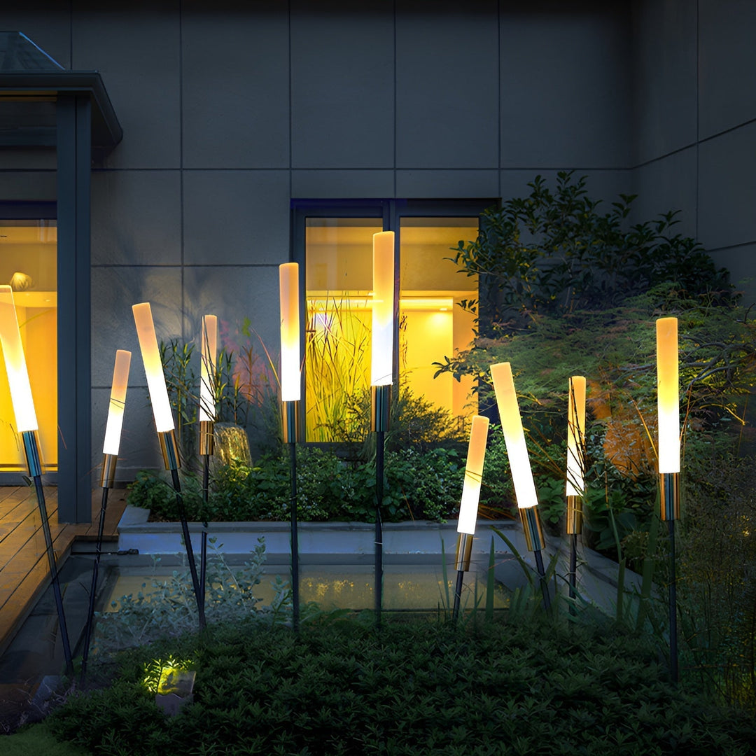 Lampe solaire LED extérieure, jardin. Design élégant, éclairage blanc chaud, IP65 étanche.
