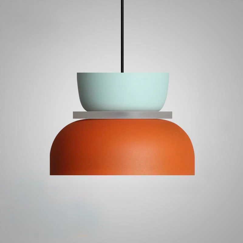 Lampe suspendue design nordique, style macaron pastel. Luminaire coloré, idéal salon, cuisine.