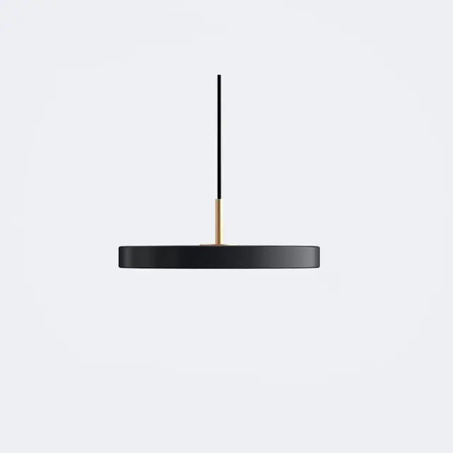 "Lampe suspendue moderne minimaliste, design scandinave, noir, blanc, bleu, métal et verre pour intérieur élégant."