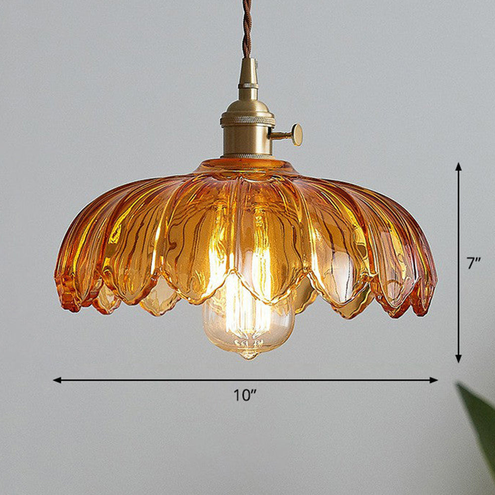 Lampe suspendue vintage en verre et cuivre.  Design romantique, lumière douce et tamisée.  Diamètre 25cm.
