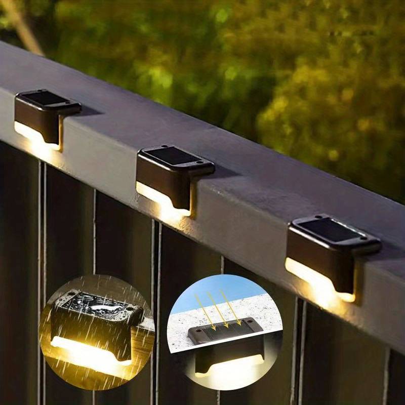 Lampes solaires LED extérieures murales. Éclairage jardin sans fil, design moderne et élégant.  Installation facile.