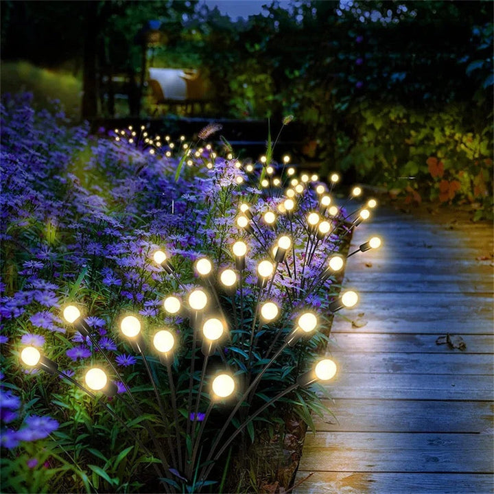 Lumières solaires jardin, ambiance féérique, éclairage extérieur.  Installation facile.