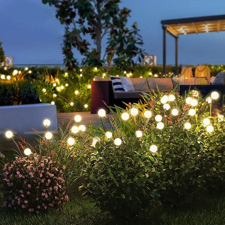 Lumières solaires jardin, ambiance féérique, éclairage extérieur.  Installation facile.