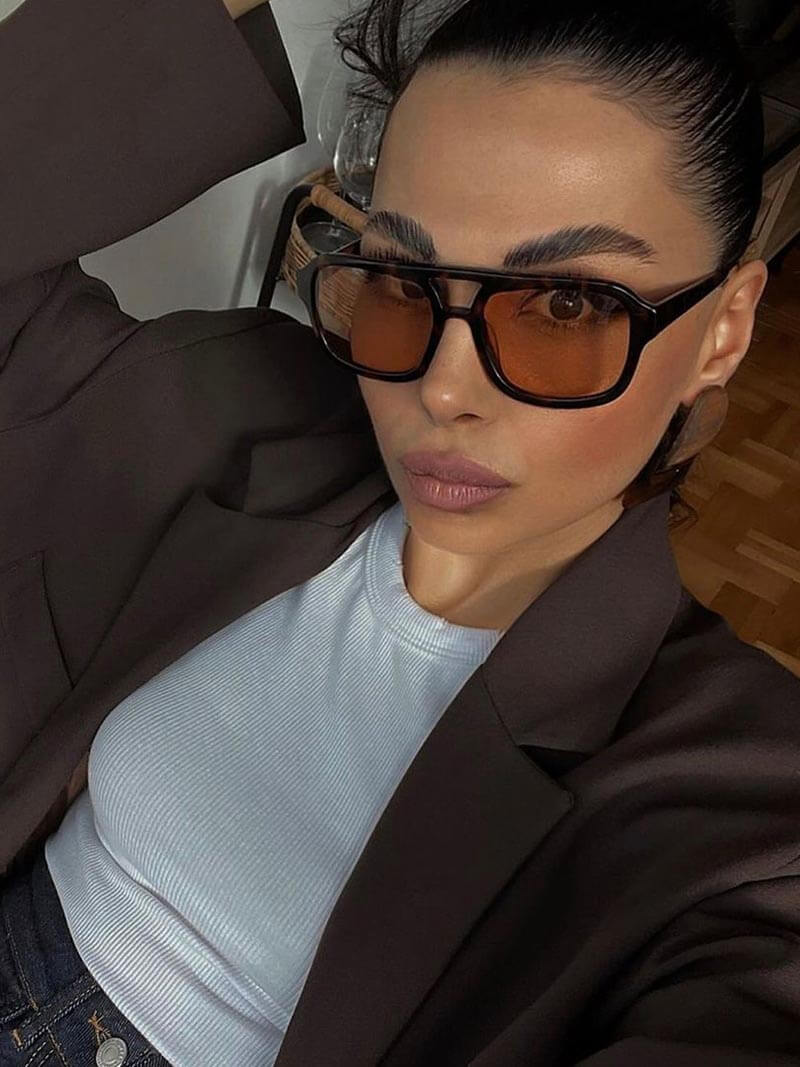 Lunettes de soleil aviateur ovales élégantes, monture ovale, style rétro, pour femme, idéal mode chic.
