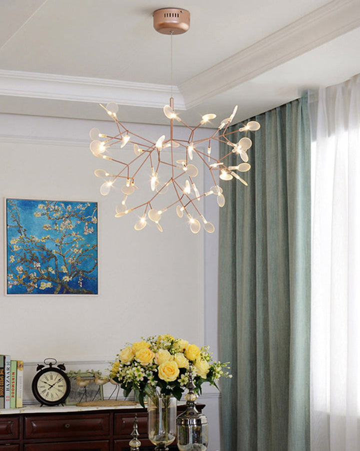 Lustre LED branches design naturel. Éclairage élégant et doux, idéal salon/salle à manger.