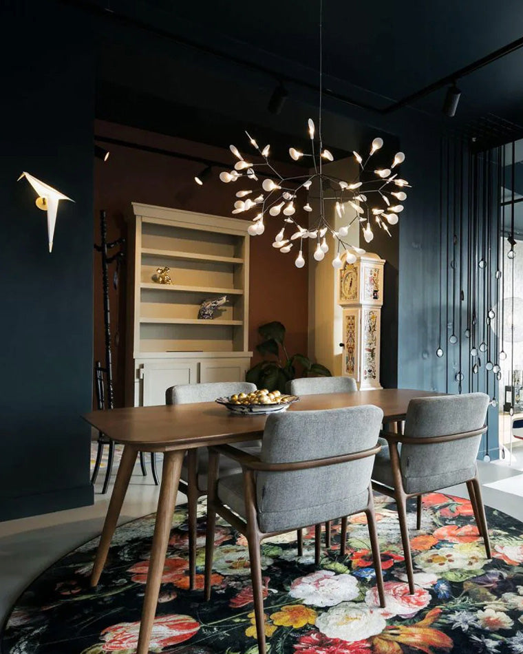 Lustre LED branches design naturel. Éclairage élégant et doux, idéal salon/salle à manger.