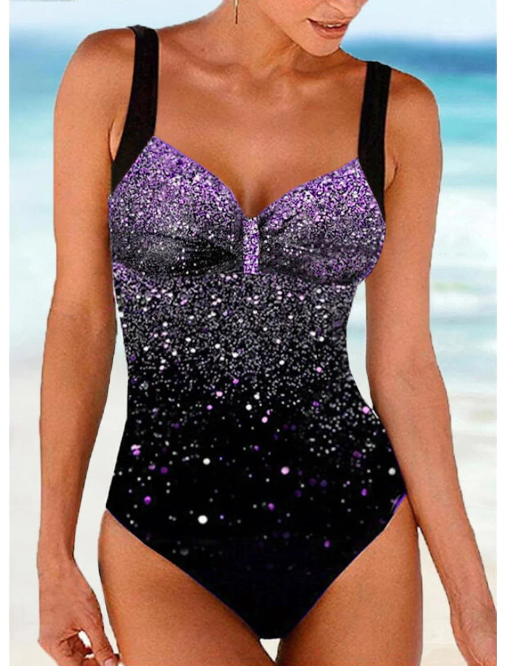 Maillot de bain push-up femme, design moderne, coupe ajustée, coloris variés, confort et style, idéal pour l'été.