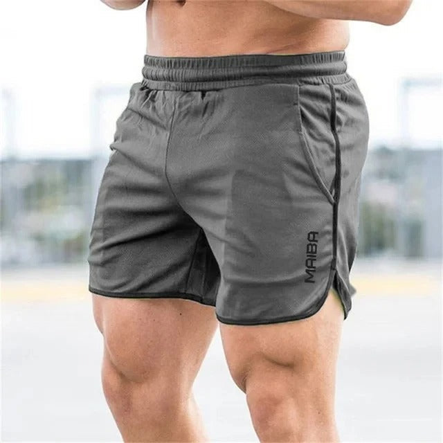 "Maillot de bain slim-fit homme élégant, tissu élastique élégant, séchage rapide, idéal natation et plage."