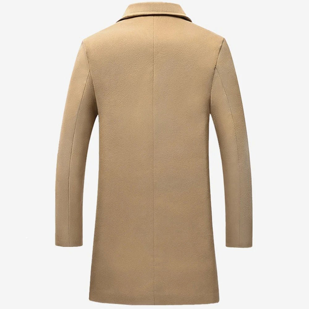 "Manteau chic noir pour homme, style Peaky Blinders, doublure thermique, coupe parfaite, élégance intemporelle et moderne."