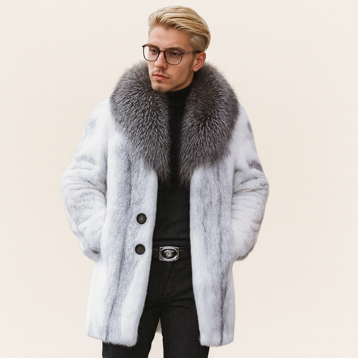 Doublure douce et chaude du manteau d'hiver homme, garantissant confort et protection contre le froid hivernal.